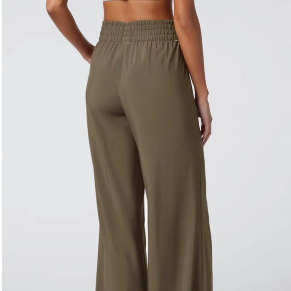 Vuori Olive Wide Leg Pants - Picture 4 of 7